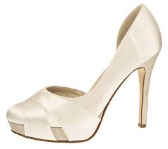 Kelis Ein Pumps Aus Satin Brautschuhe Hochzeitsschuhe Schuhe Hochzeit