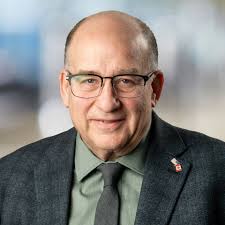 What are good Chinese Food places open