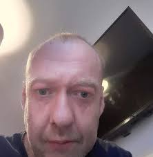 What radio shops in Florida are recommended for peaking and tuning?