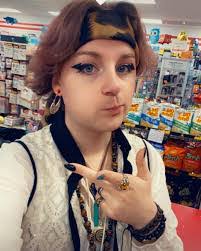 Lilly Lacey's Instagram, Twitter & Facebook