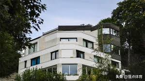 To the surprise of many, neymar jr. Neymar S Luxury Life Airplanes Yachts Luxury Cars Changing His Girlfriend Is Like Changing Clothes Inews