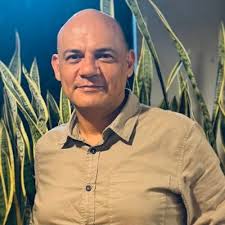 Laureano Tirado على X: "Doña Josefa Serrano murió a las 9 a.m. a los 75  años, su esposo, don Simón Serrano, murió a las 11 a.m. el mismo día,  después de 48