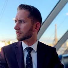 caitlinclark #wnba #sportsbiz #sportsmedia #womenssports