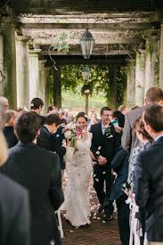 Cincinnati Wedding At Laurel Court From Jen Jonah Cincinnati Wedding Venues Cincinnati Weddings Wedding Venues Indoor