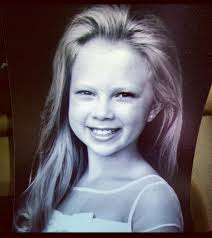 BREAKING NEWS: Lala Kent CONFIRMS she's officially in a romance with Tom  Schwartz, stunning the Vanderpump Rules cast with whispers of baby plans  less than a year in. Insiders say Lala isn't