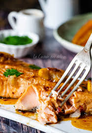 Saumon Au Miel Et Sauce Soja La Casbah Des Delices En 2020 Saumon Au Miel Recettes De Cuisine Recette Pave De Saumon