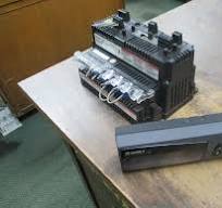 Square D PowerLogic Circuit Monitor CM4250/CMDLC 240/300V 96mA w/ CVM42 Used
