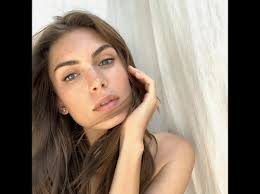 death herself, audio laiymah, rm quakesbrien, 📖: acotar, yeah i love nesta  and her attitude problem bye-, update in 2024: nesta girlies will alwayssss  win