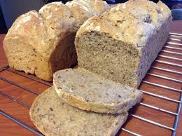 Pan De Molde Integral Hecho Con Masa Madre Y Semillas De Chia Linaza Y Maravilla Pan Integral Con Semillas Masa Madre Panes