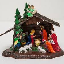 10 Vintage Shiney Brite Nativity Mangers Ideas In 2020 Christmas Memory Vintage Christmas Nativity
