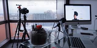 The perfect recording studio for beginners. How To Set Up A Diy Home Video Recording Studio For Cheap Thinkific