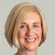 I'm very happy to share that I have successfully completed my Level 6  Senior Compliance and Risk Specialist apprenticeship 🎓