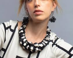 Leo Glass Couture Gripoix Leaves and Faux Pearls Necklace