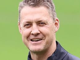 Gary Conyers's Instagram, Twitter & Facebook