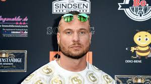 Erik sindermann ist ein tausendsassa. Btwa Yu1my4jmm