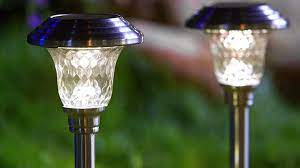 Top 10 Best Solar Garden Lights In 2019 Outdoor Solar Lights Best Solar Garden Lights Solar Lights Solar Lights Garden