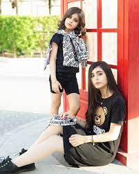 وله وغاده السحيم girls in leggings girls with cameras baby photos