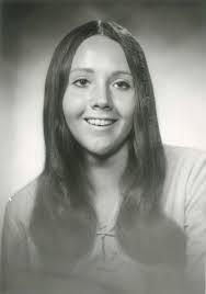 Melissa Kirkham's Instagram, Twitter & Facebook