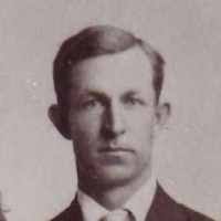 Ralph W Qualls (1889–1946)