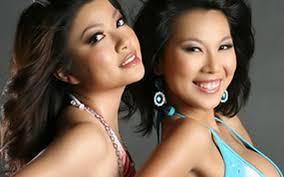 Khánh Ngọc, Tăng Bảo Quyên gợi cảm với bikini