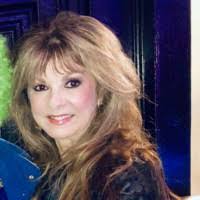 Carol Behringer's Instagram, Twitter & Facebook