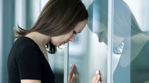 Angoisse Stress Anxiete Comment Se Defaire De Nos Crises De Panique L Express Styles