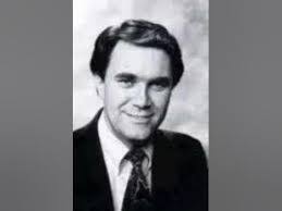 Gordon Stein's Instagram, Twitter & Facebook