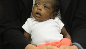 Adorable babies attend reunion of mom's pregnancy group