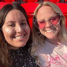 Diana Maya and David Lane's Wedding Website