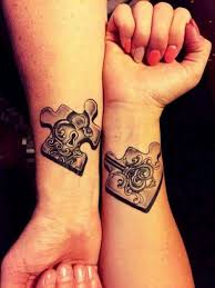 Tatuajes De Amor Para Parejas Muy Enamoradas Disenos De Tatuaje Para Parejas Tatuajes A Juego Para Parejas Tatuajes De Parejas