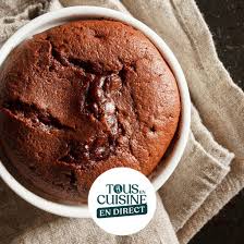 Biscuit Coulant Au Chocolat Recette En 2020 Coulant Au Chocolat Gateaux Et Desserts Fondant Au Chocolat Cyril Lignac