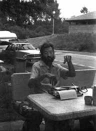 Listen to the best julio cortazar shows. Argentinian Novelist Julio Cortazar With An Olympia Traveller Typewriter Writers And Poets Julio Cortazar Book Writer