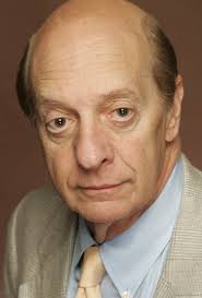 This test is used to determine whether your fingers or thumbs flex involuntarily in response to certain triggers. Basil Hoffman Imdb