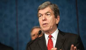 Blunt (born january 10, 1950) is the junior united states senator from missouri. Donald Trump Washington Post Video Roy Blunt Missouri Republicans Stand By Nominee National Review