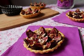 Tartelettes Figues Miel Et Noisettes Recettes Sucrees Gateaux Et Desserts Dessert