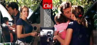 Claudia gerini was born in rome, where she did classical studies and dance training. Un Nuovo Amore Per Claudia Gerini E Un Neo Papa
