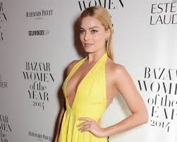 She's arguably the hottest star in hollywood right now. Amazon Com Margot Robbie Neighbours 8 X 10 8x10 Glossy Photo Picture Image 6 Books