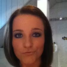 Christina Arndt's Instagram, Twitter & Facebook