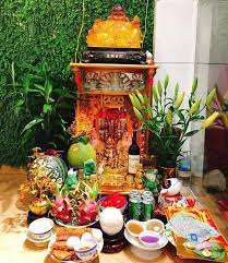 Văn khấn cúng thần tài thổ địa là bài văn cúng thần tài ngày rằm mùng một hàng tháng dùng trong ngày mùng một hoặc chiều tối ngày rằm. 08ocw6um4zaydm