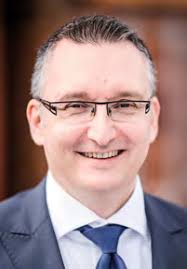 Hamburger Hafen putzt sich raus