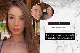 Três meses depois de anunciar o fim de seu casamento com a cantora luísa sonza, whindersson nunes tem uma nova affair: Nova Namorada De Whindersson Revela Que Ja Foi Baba E Que Sonha Em Casar E Ter Filhos Quem Quem News