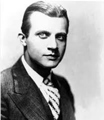 As an individual who has researched Dwight Frye since the late 60s and  co-authored "Dwight Frye's Last Laugh," I am available to answer questions  about Dwight's career