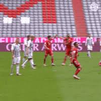 Search, discover and share your favorite robert lewandowski gifs. Robert Lewandowski Celebration Gif By Fc Bayern Munich Find Share On Giphy