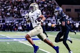 Big Fish, Bigger Pond : Brethren Christian Quarterback Priestley Will Take  His Game to Ohio State Next Season