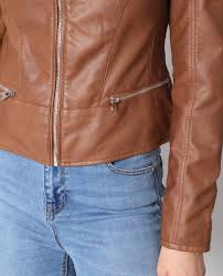 Trouvez votre style de veste parmi un grand choix de blousons et parkas pour femme. Veste En Simili Cuir Camel 323298721a07 Pimkie