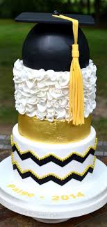 Black And Gold Graduation Sheet Cakes Sal I Absoluetly Love The Flower Layer Of This But It Needs Color The Hat Is Too Much Graduation Desserts Graduation Cakes Gold Graduation