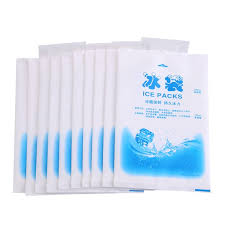 As a bonus, you can toss one of these into your lunch bag to keep your food cool while you are at work or the park. Yosoo 10pcs Reusable Ice Packs Gel Cooling Bags For Food Vegetable Wine Medical Industrial Use Ice Bag Ice Pack Walmart Com Walmart Com