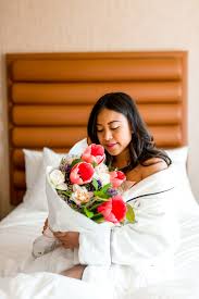 Here are some ideas for birthday photos you can take by yourself. Hotel Photo Shoot Ideas 8 Poses You Can Try Emma S Edition