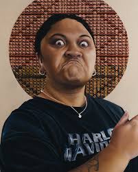 In this episode, I sat down with @kyliekinghazel to talk about her journey  as a self-taught artist how she has carved her own path,using her work as a  love letter to her