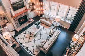 Beim modernen landhausstil legen designer wieder wert auf ehrlichen umgang mit materialien und. Wohnzimmer Modern Stilvoll Und Gemutlich Einrichten